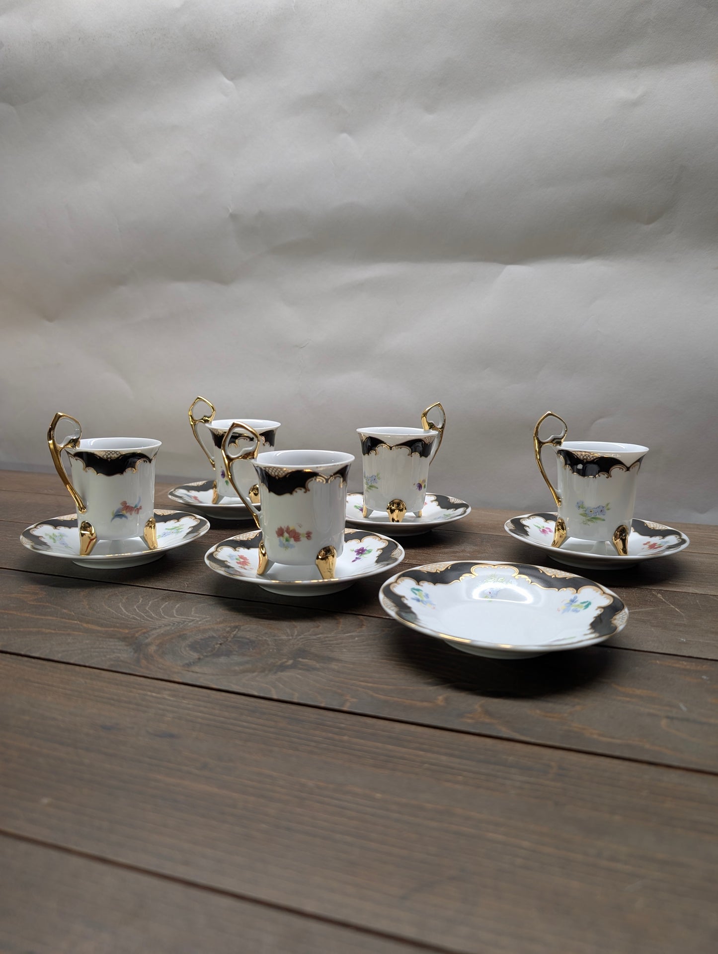 11-piece Tiger Yedi Japan Porcelain Teacup Set