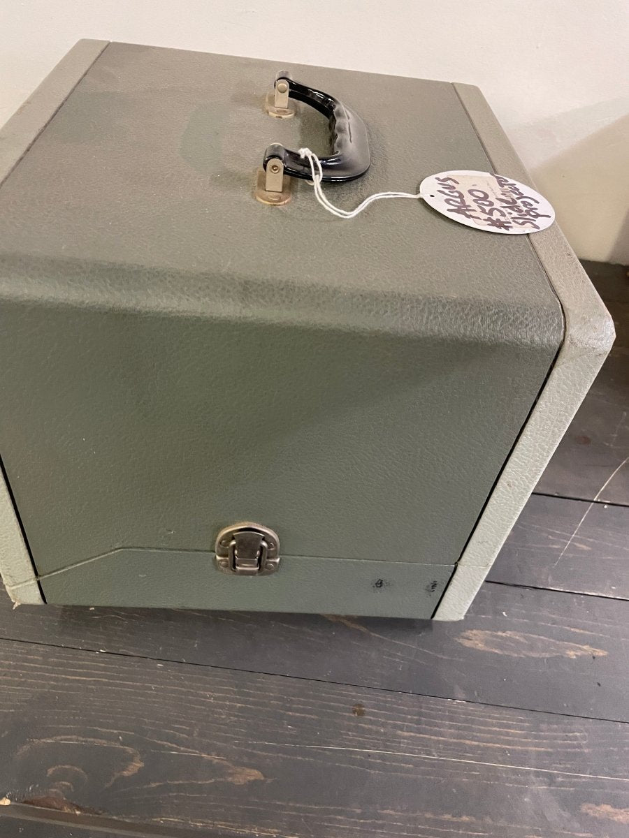 Argus 500 Film Projector Vintage - Good Working Condition - Crap4Cash -