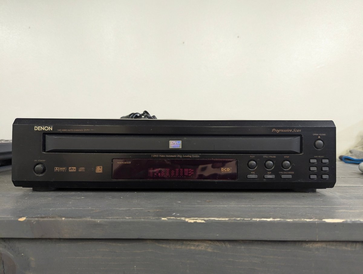 Denon DVM 1815 5 Disc Tray DVD Player Used mostly functional - Crap4Cash -