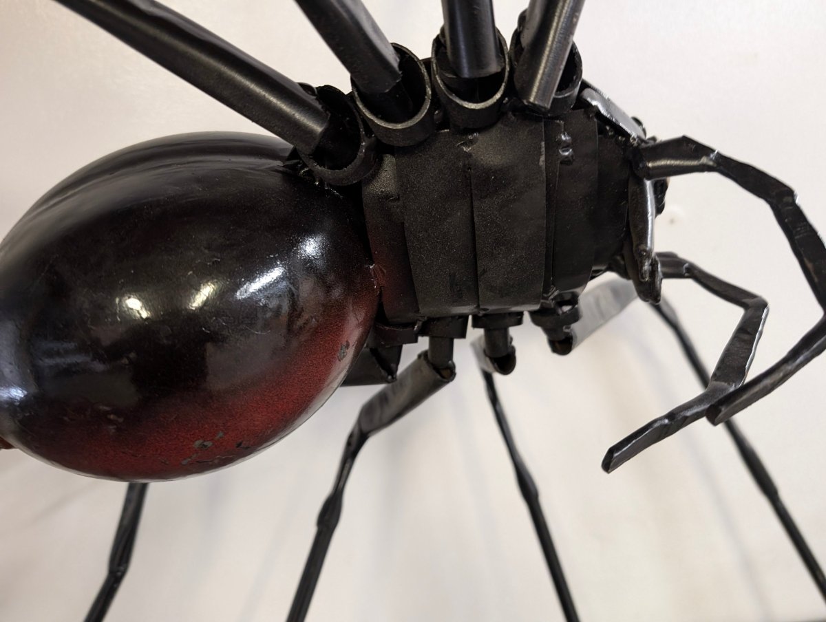 Detailed Metal Spider Sculpture - Crap4Cash -