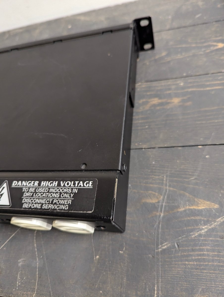 Middle Atlantic PD - 915R Power Distribution Unit - 9 Outlets with Surge Protection - Crap4Cash -