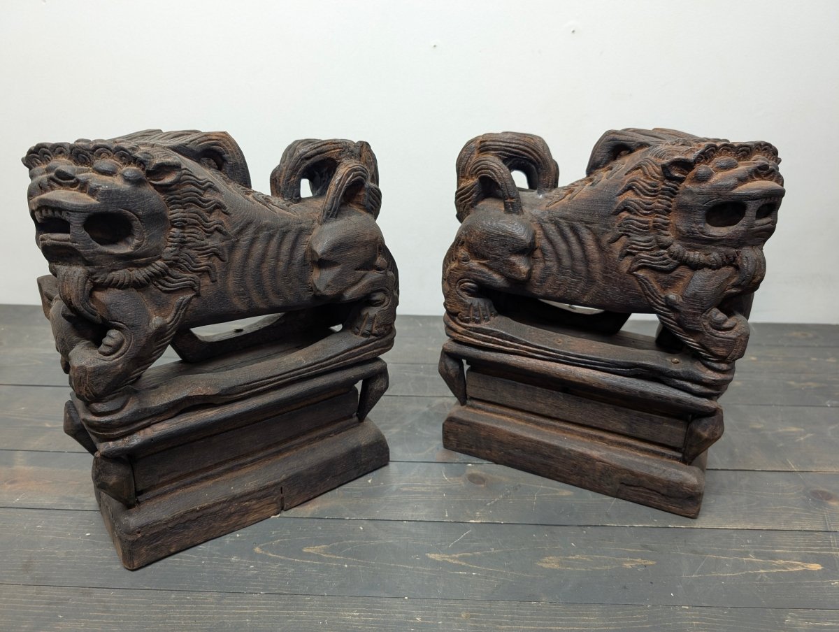Wooden Lion Carvings Set of 2 from Burma - Crap4Cash -