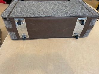 Vintage Jordache Luggage Set!