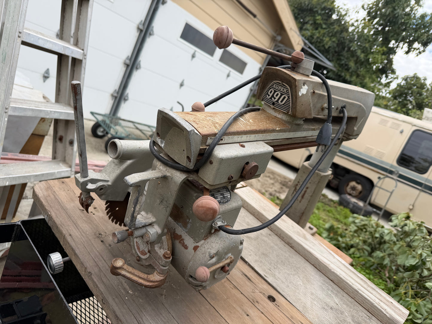 Delta Super 990 Radial Arm Saw