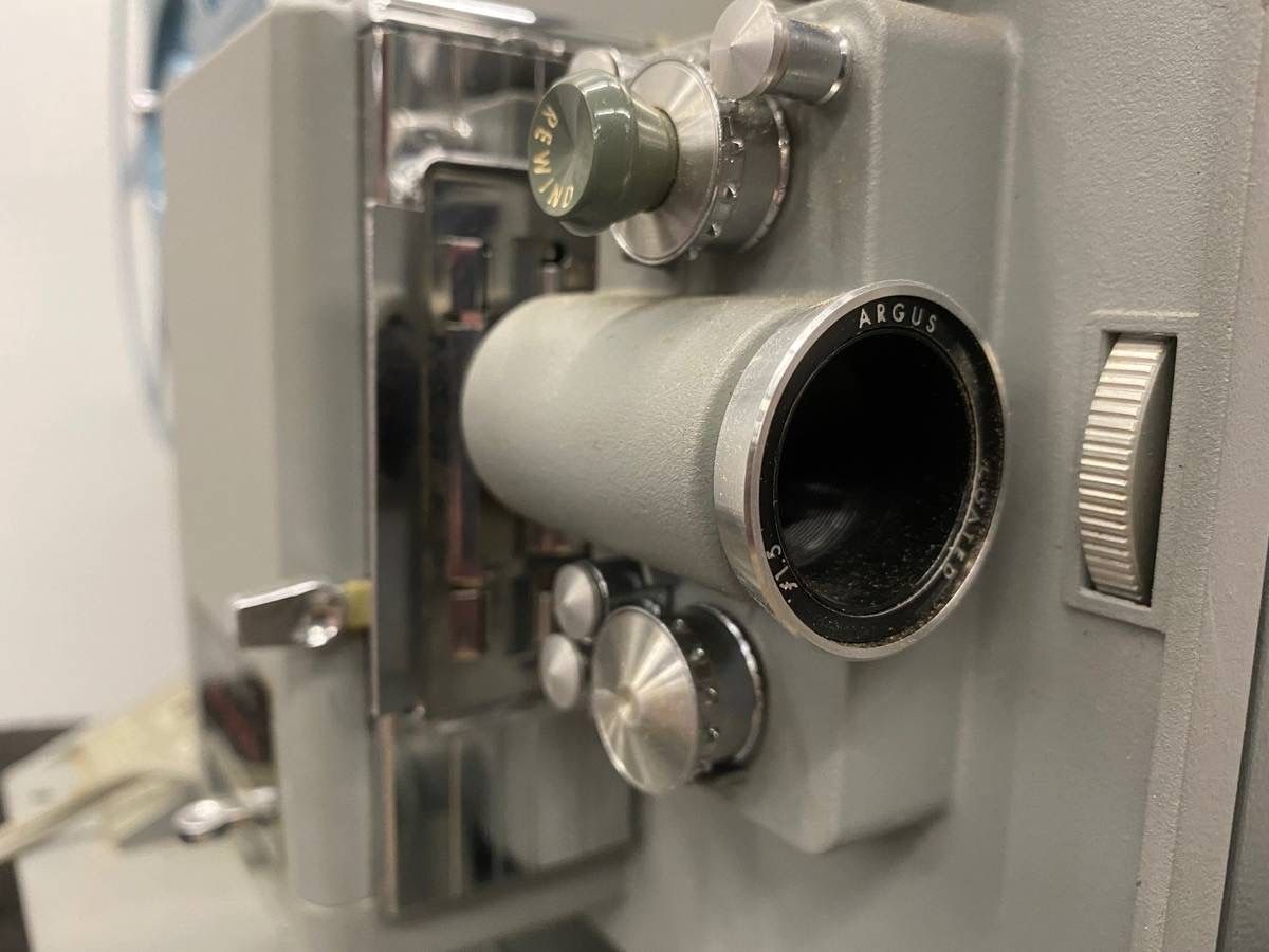 Argus M 500 Vintage Mobile Slide Projector - Crap4Cash - 