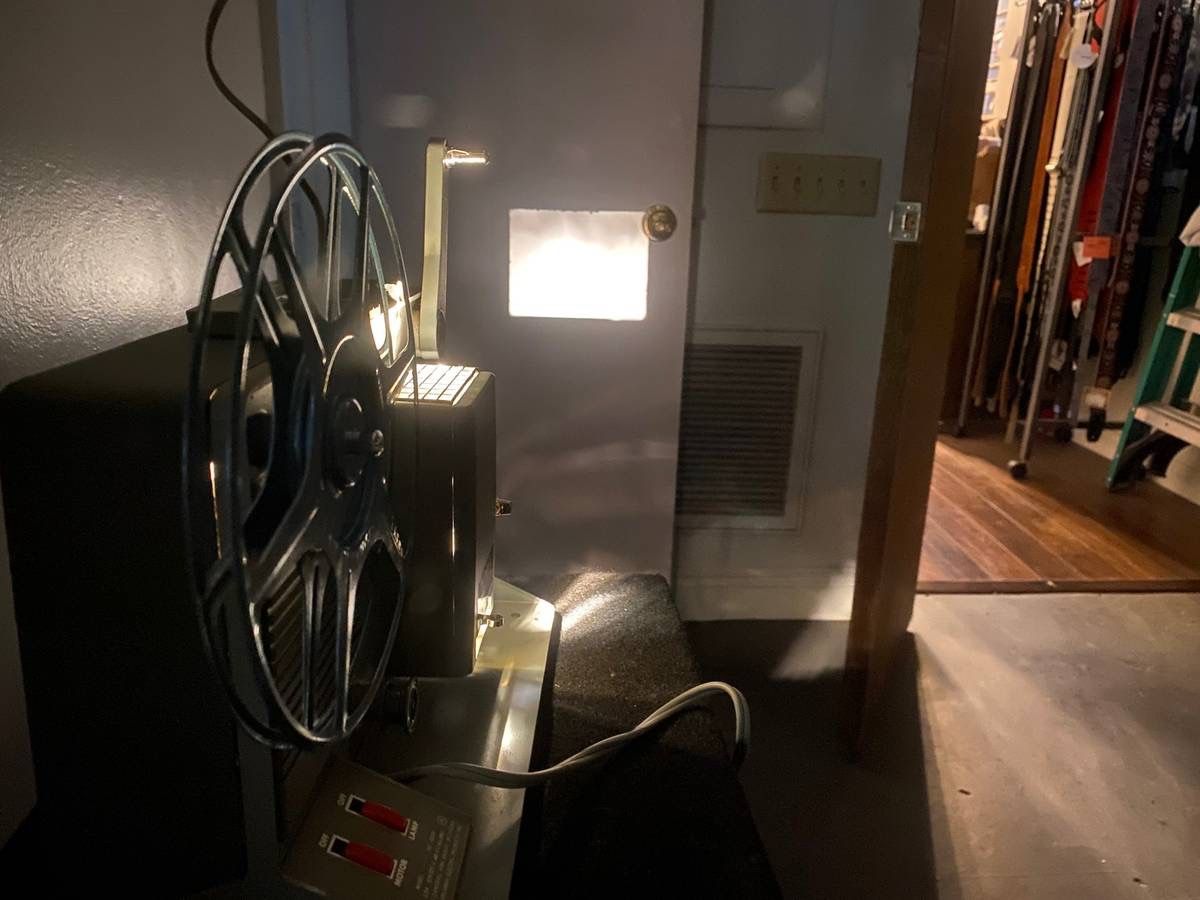 Argus M 500 Vintage Mobile Slide Projector - Crap4Cash - 