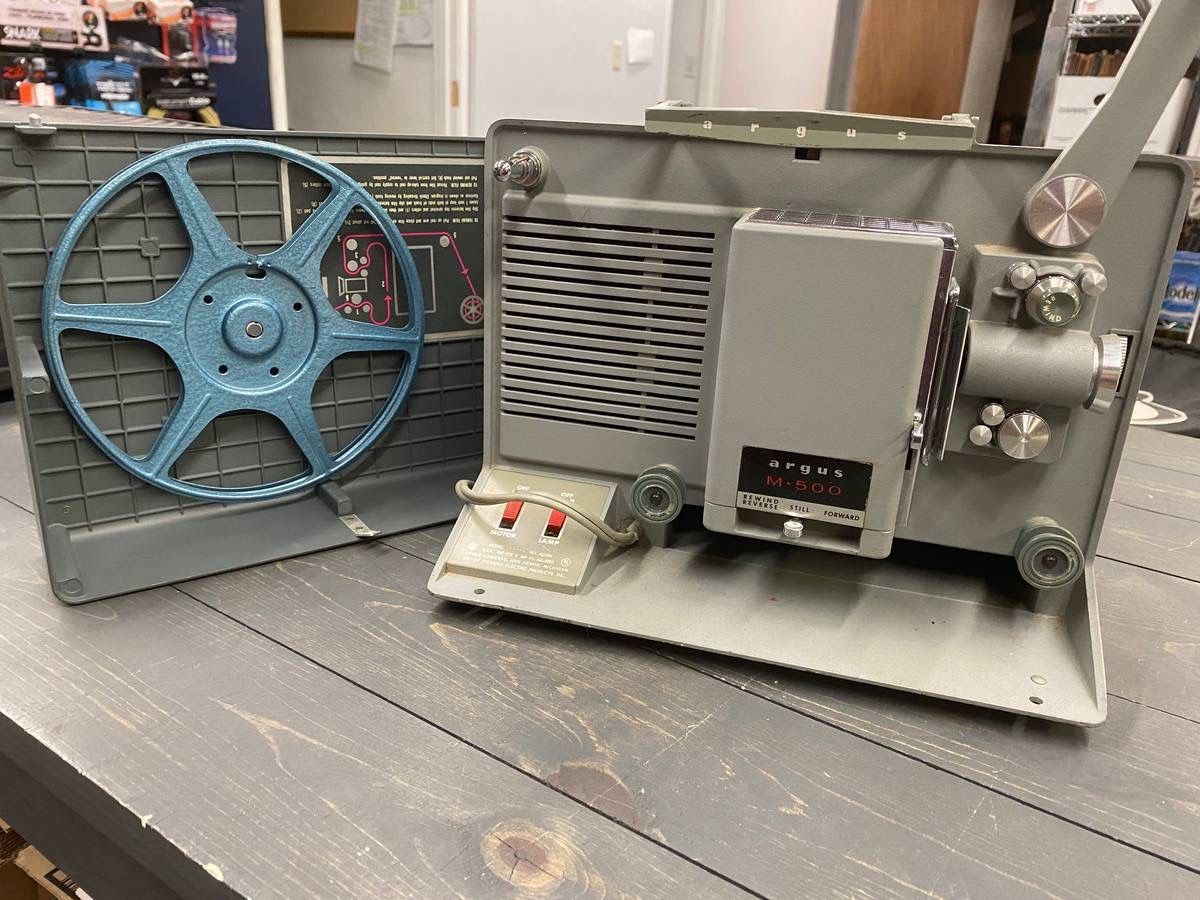 Argus M 500 Vintage Mobile Slide Projector - Crap4Cash - 
