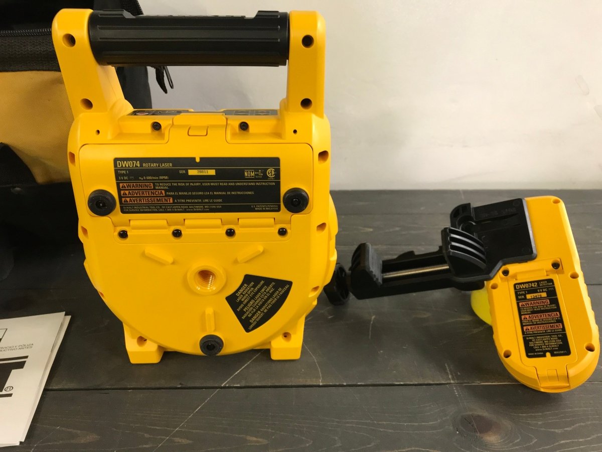 DeWalt DW074 Self - leveling Rotary Laser Kit - Crap4Cash - Tools