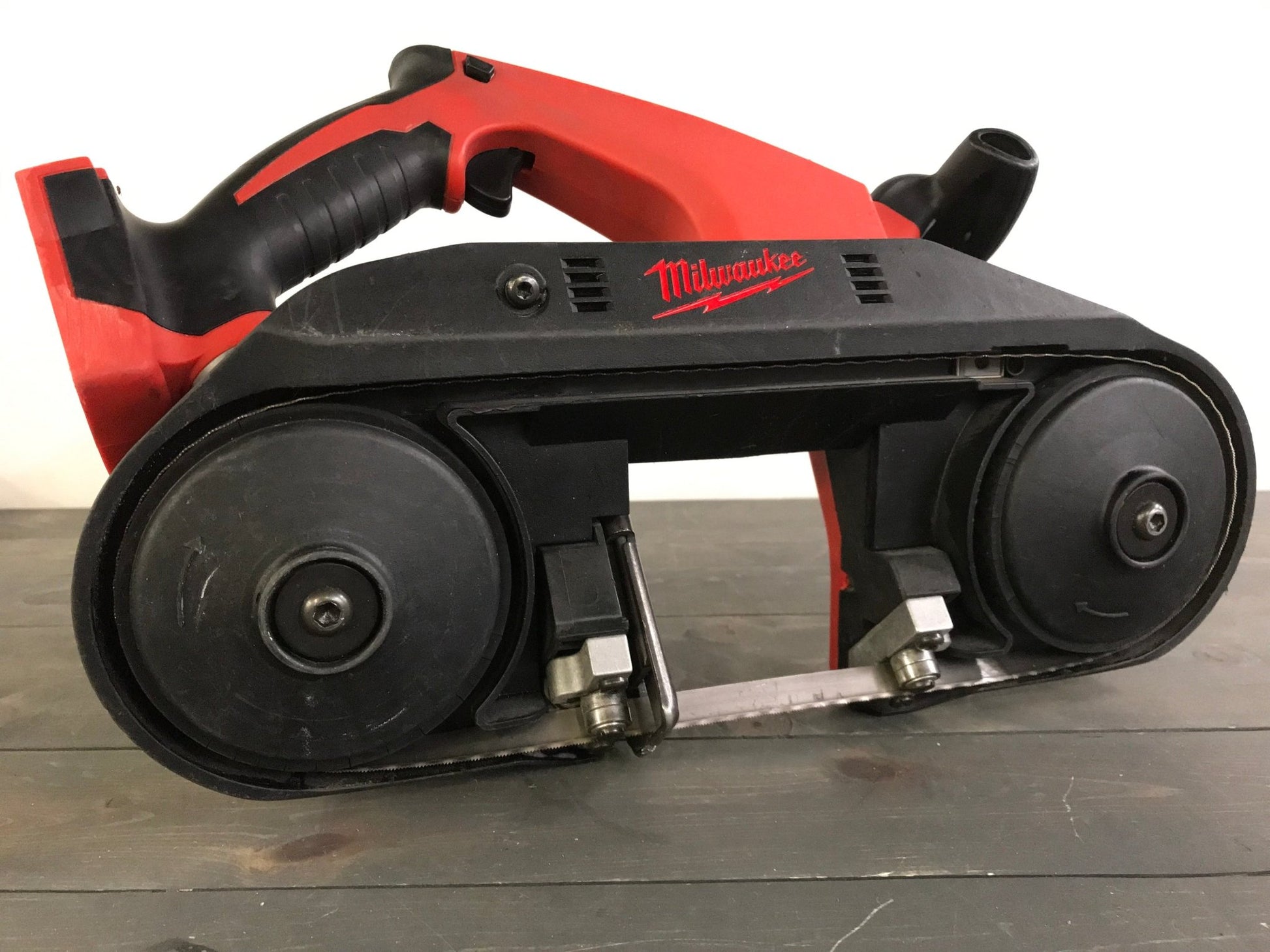 Milwaukee M18 18 - Volt Lithium - Ion Cordless Band Saw 2629 - 20 - Crap4Cash - Power Tools