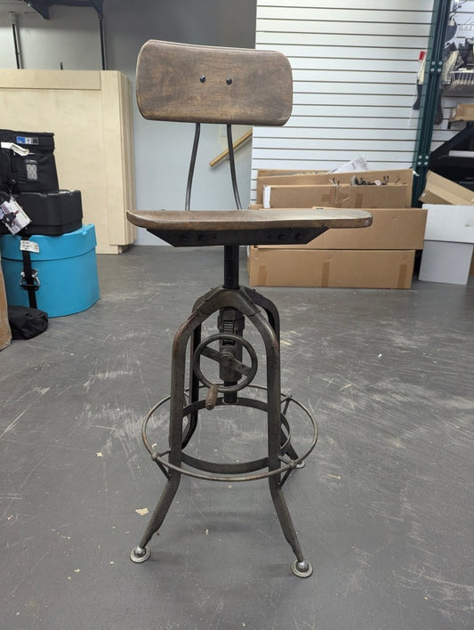 Pottery Barn Pittsburgh Desk Chair Vintage Style Swivel - Crap4Cash - 