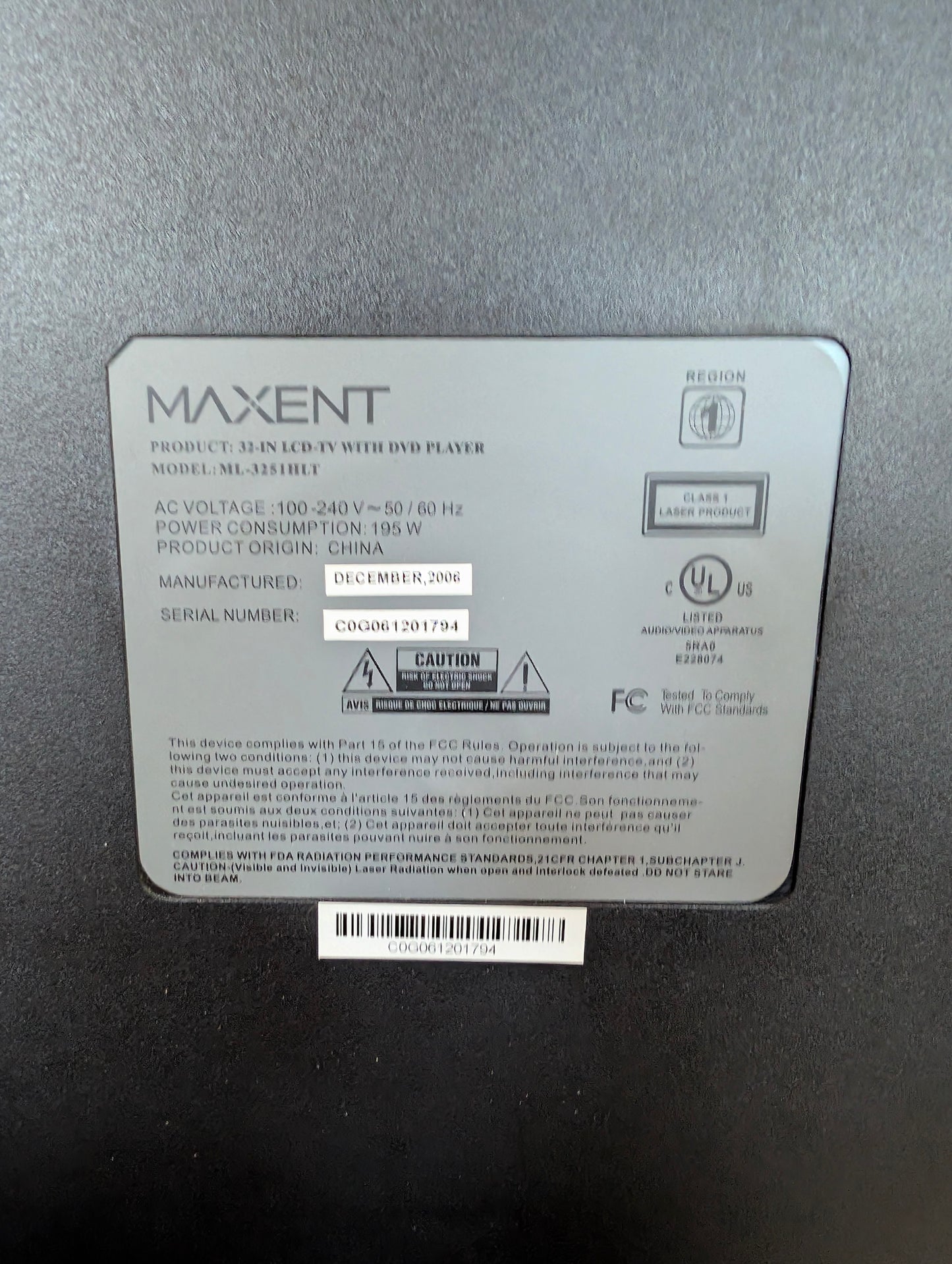 32" Maxent TV with Built In DVD Player
