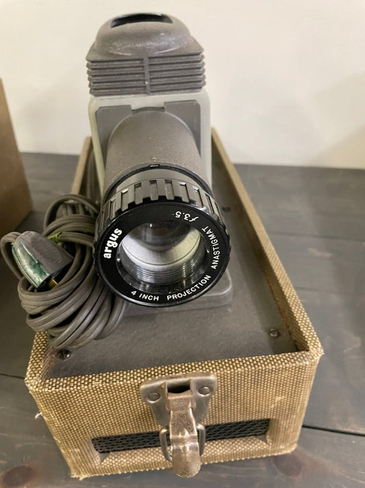 Vintage Argus 200 Slide Projector - Good Working Condition - Crap4Cash - 